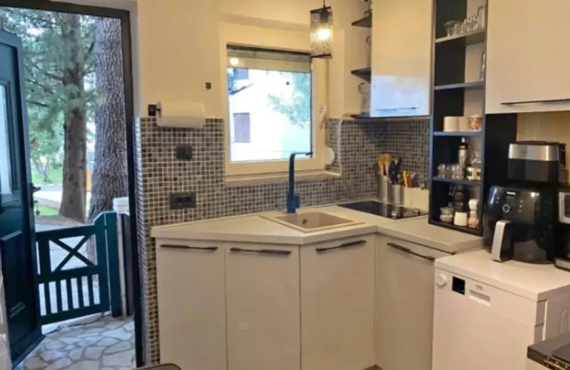 Sale, one bedroom apartment, 23m², Bečići, Budva