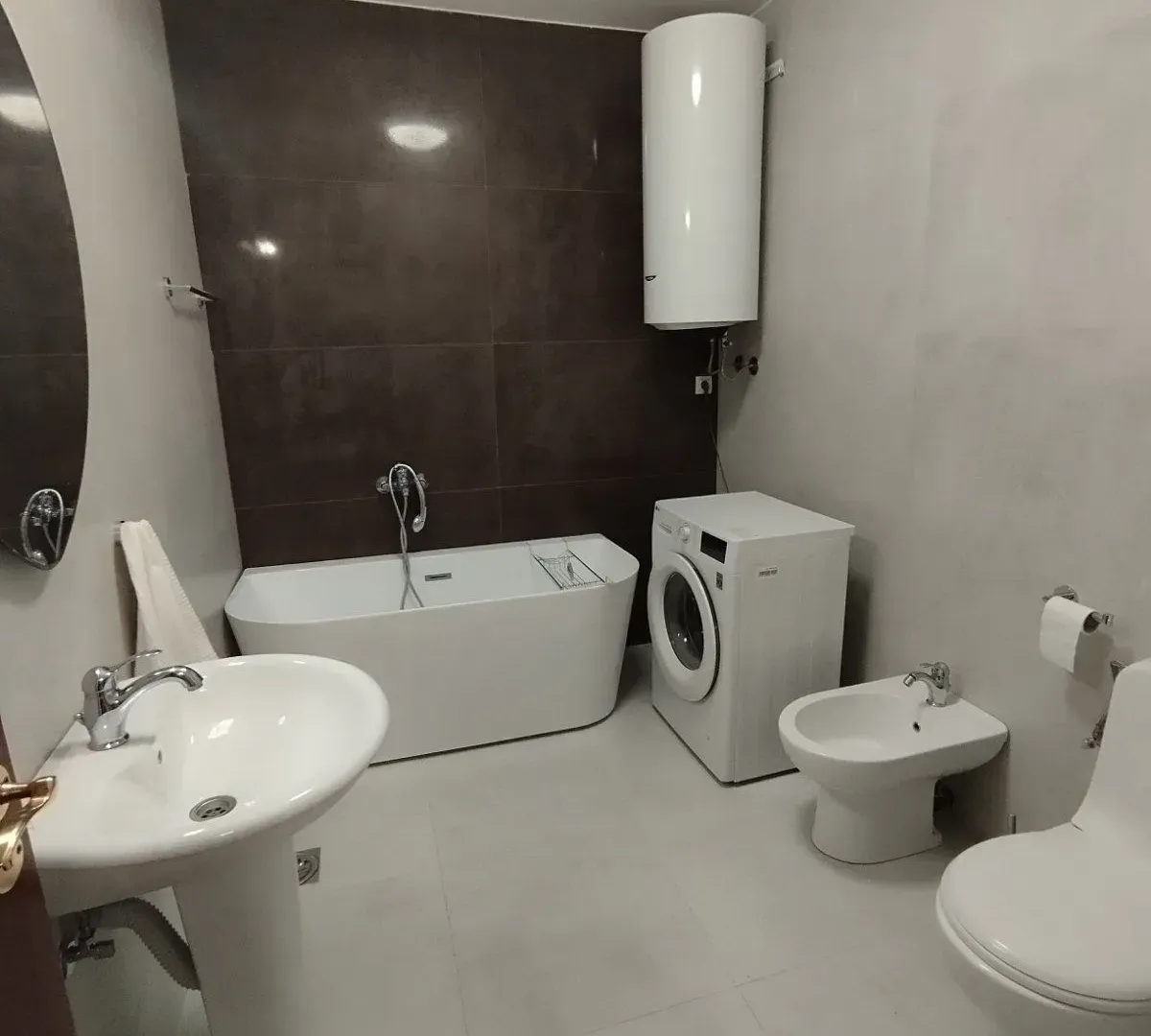 Rent, apartment, 94m², Vezirov Most, Podgorica