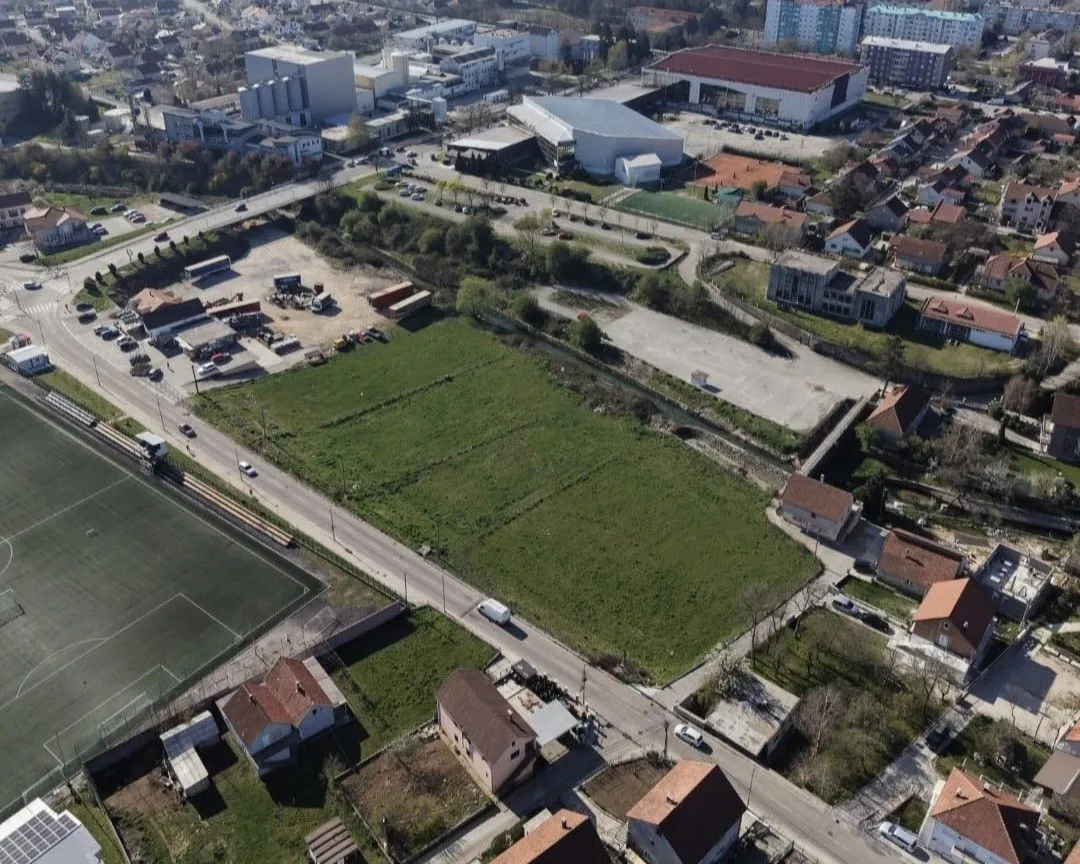 Prodaja, plac, 4250m², Centar, Nikšić