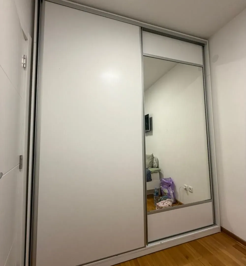 Izdavanje, dvosoban stan, 40m², Vračar Hram, Vračar Sve Podlokacije