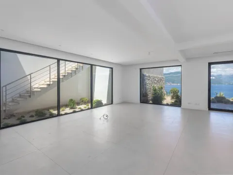 Prodaja, kuća, 328m², Krašići, Tivat - image 13