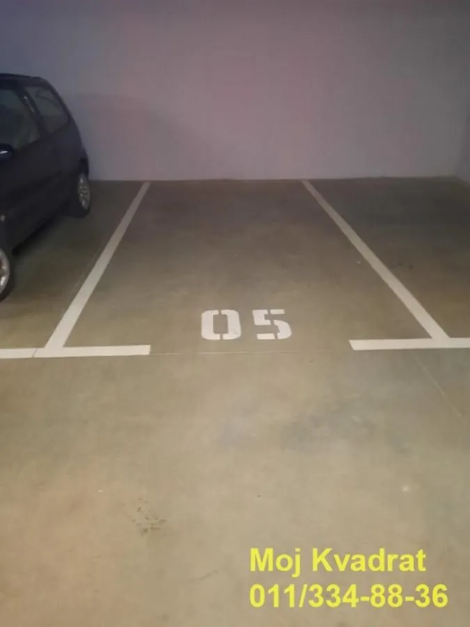 Sale, parking/garage, 12m², Višnjička Banja, Palilula Sve Podlokacije