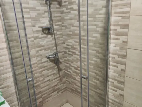 Izdavanje, jednosoban stan, 39m², Centar, Podgorica - image 12