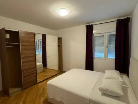 Izdavanje, jednosoban stan, 55m², Budva, Crna Gora - image 7