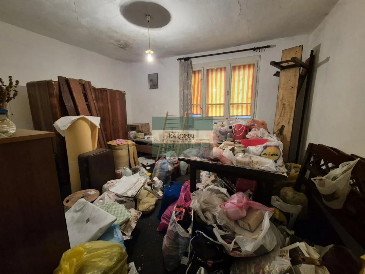 Prodaja, kuća, 280m², Majur, Jagodina