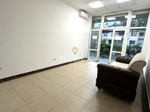 Rent, office space, 23m², Stari Aerodrom, Podgorica - image 3