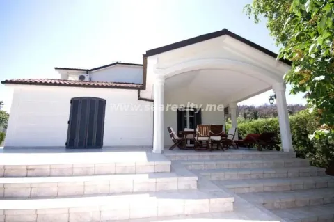 Sale, house, 460m², Zagorič, Podgorica - image 4