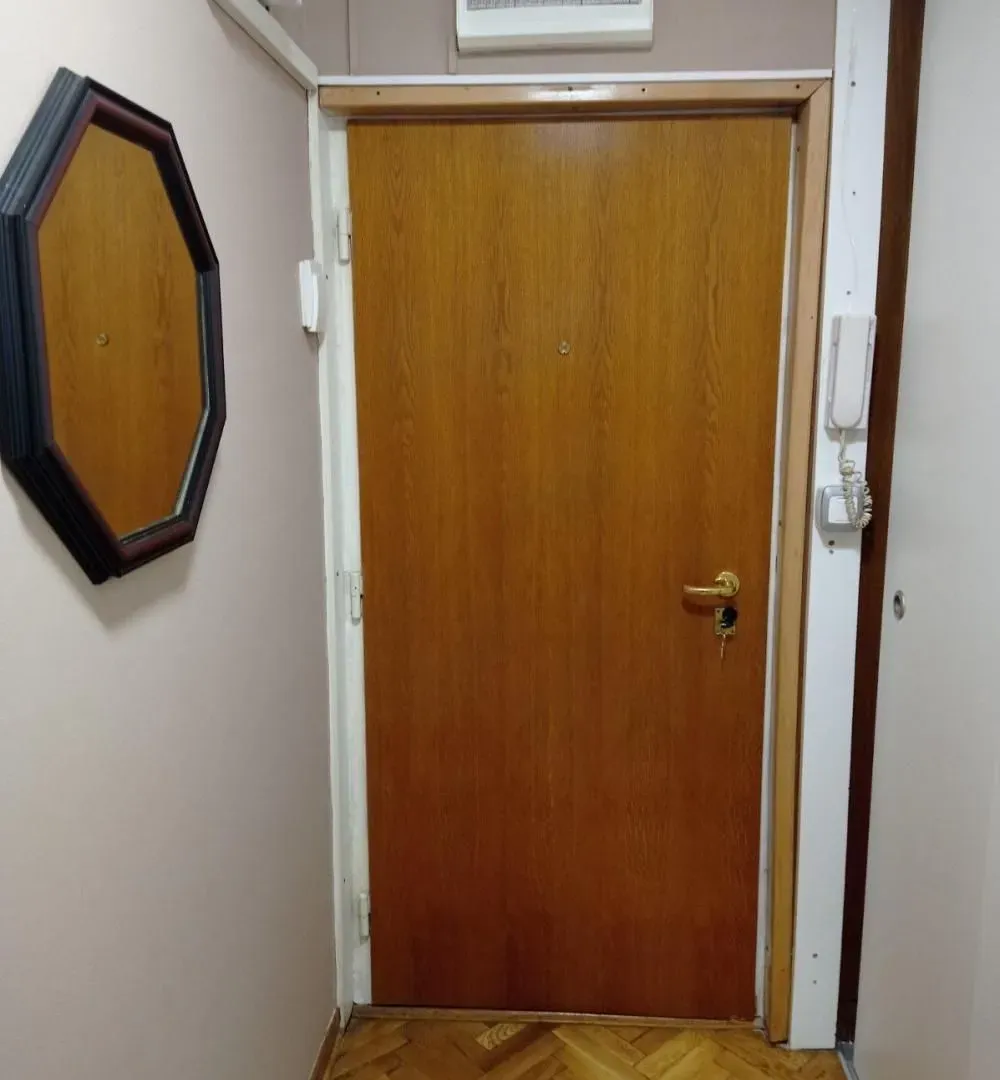 Izdavanje, trosoban stan, 75m², Žarkovo, Beograd