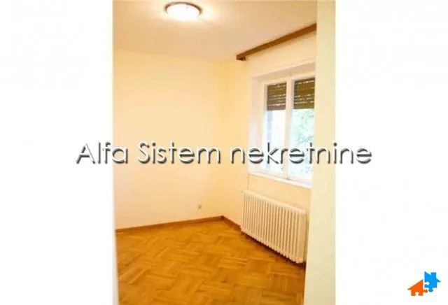 Izdavanje, četvorosoban stan, 123m², Savski Venac, Beograd