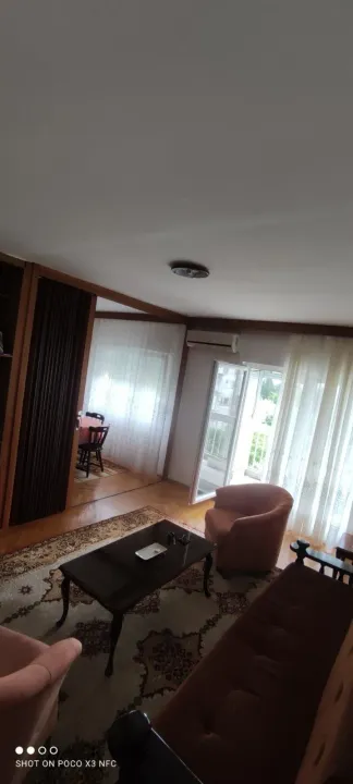 Izdavanje, trosoban stan, 80m², Zabjelo, Podgorica