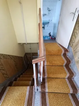 Prodaja, kuća, 190m², Salajka, Novi Sad Sve Podlokacije - image 30