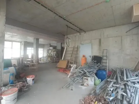 Prodaja, poslovni prostor, 171m², Čukarica, Beograd - image 4