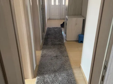 Rent, three bedroom apartment, 125m², Vranići, Podgorica - image 12