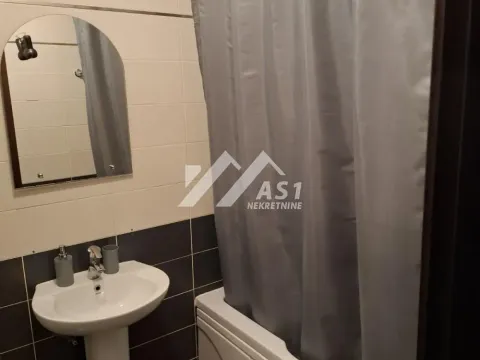 Izdavanje, dvosoban stan, 50m², Kej, Novi Sad Sve Podlokacije - image 9