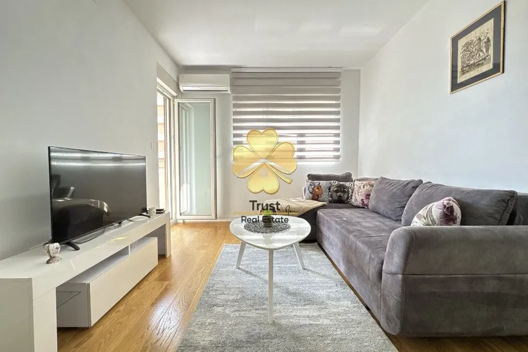 Rent, one bedroom apartment, 50m², Central Point, Podgorica