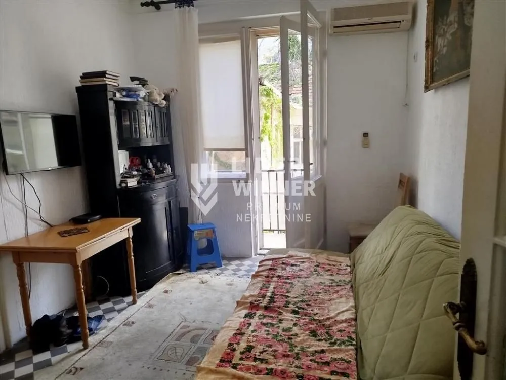 Rent, one bedroom apartment, 30m², Stari Grad, Beograd