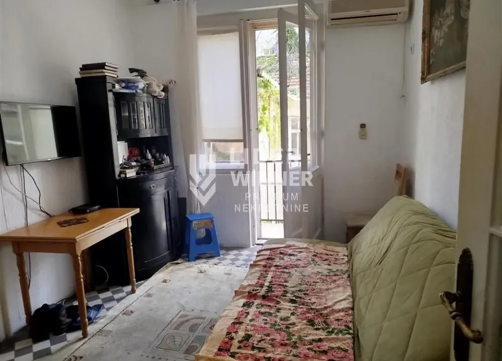 Rent, one bedroom apartment, 30m², Stari Grad, Beograd