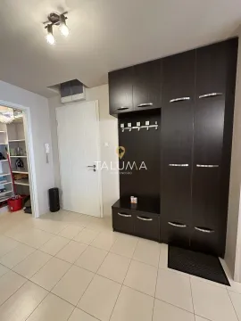 Rent, two bedroom apartment, 109m², Preko Morače, Podgorica - image 2