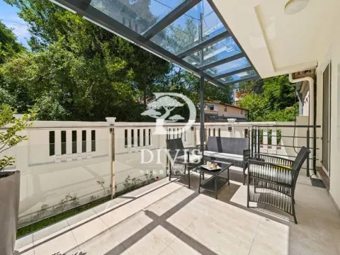 Rent, house, 513m², Dedinje Sve Podlokacije, Beograd - image 15