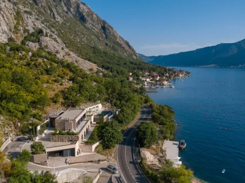 Prodaja, kuća, 526m², Orahovac, Kotor - image 36