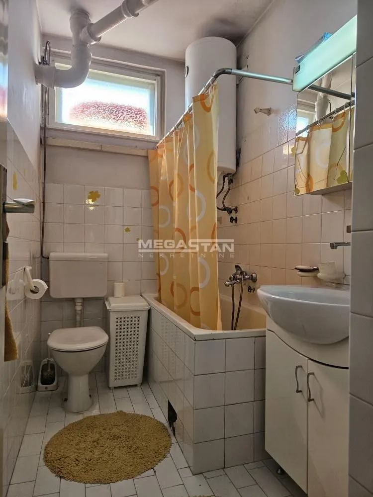 Prodaja, četvorosoban stan, 106m², Lekino Brdo, Voždovac Sve Podlokacije