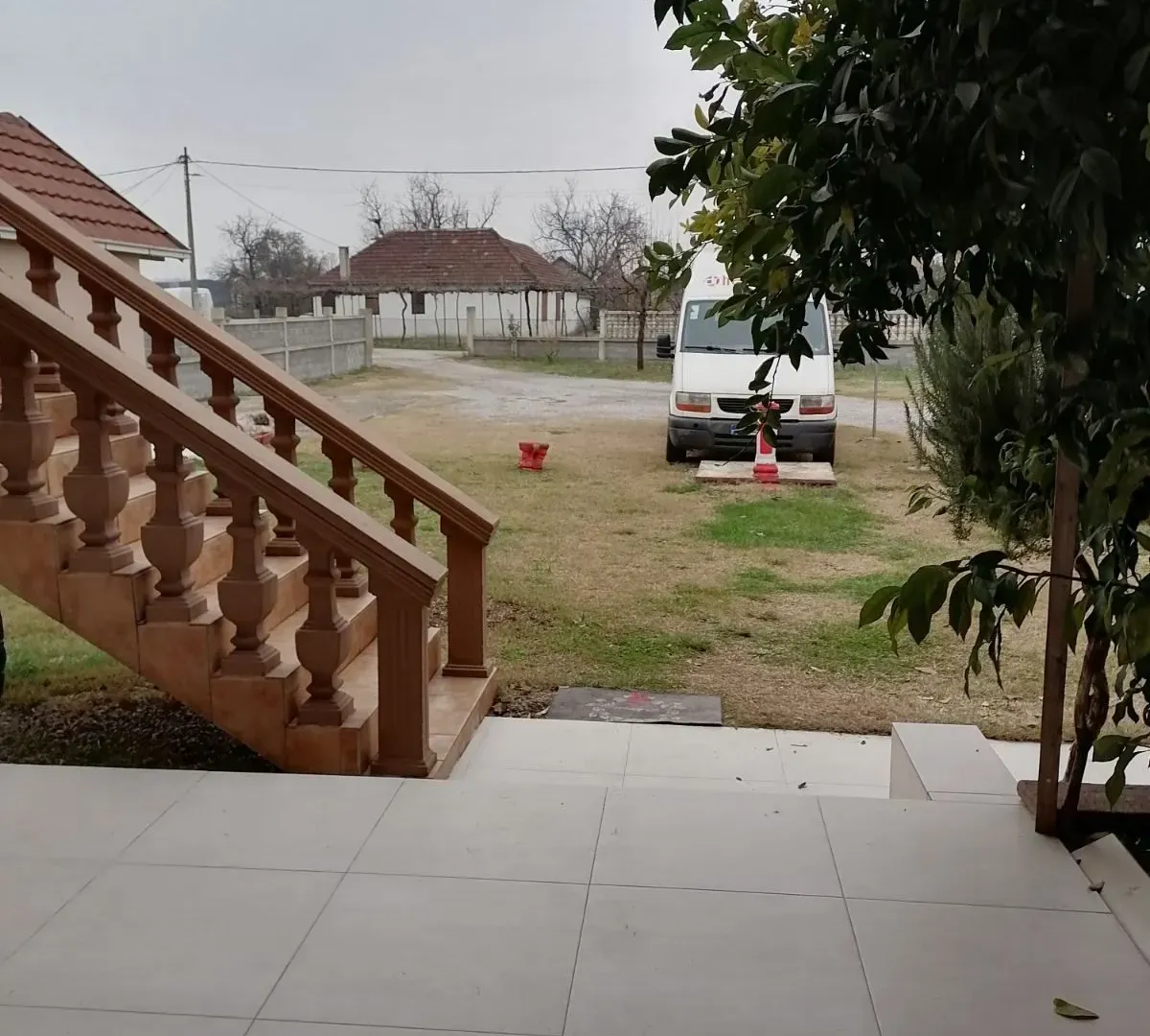 Prodaja, kuća, 350m², Podgorica, Crna Gora