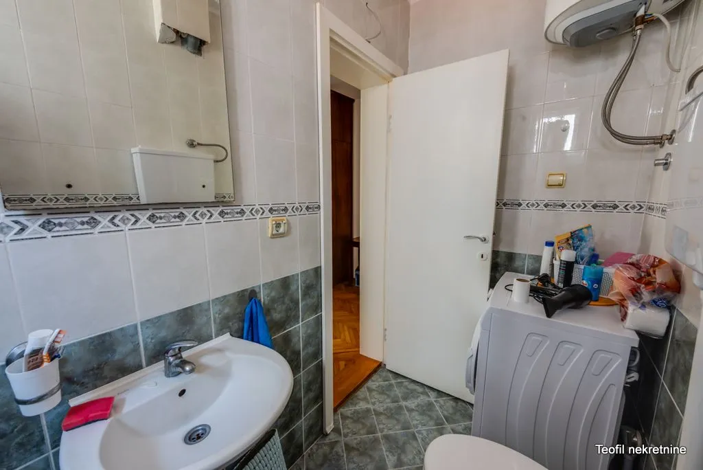 Prodaja, garsonjera, 30m², Bogoslovija, Palilula Sve Podlokacije