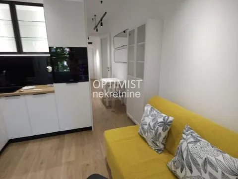 Sale, one bedroom apartment, 27m², Stari Grad, Beograd - image 3