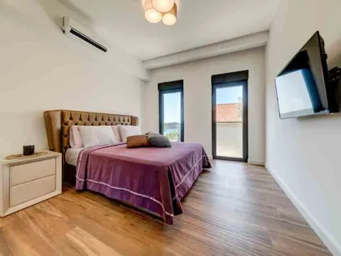 Sale, house, 539m², Kalimanj, Tivat - image 21