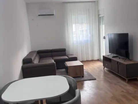 Izdavanje, stan, 46m², Zagorič, Podgorica - image 1