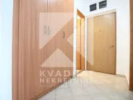 Prodaja, dvosoban stan, 65m², Stari Aerodrom, Podgorica - image 10