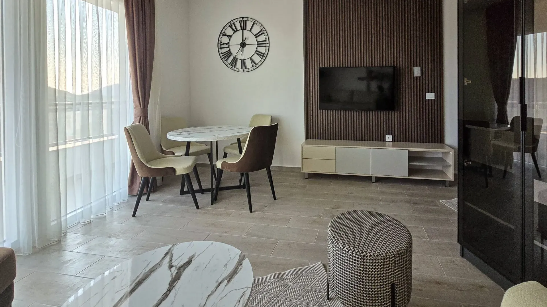 Prodaja, garsonjera, 30m², Sutomore, Bar