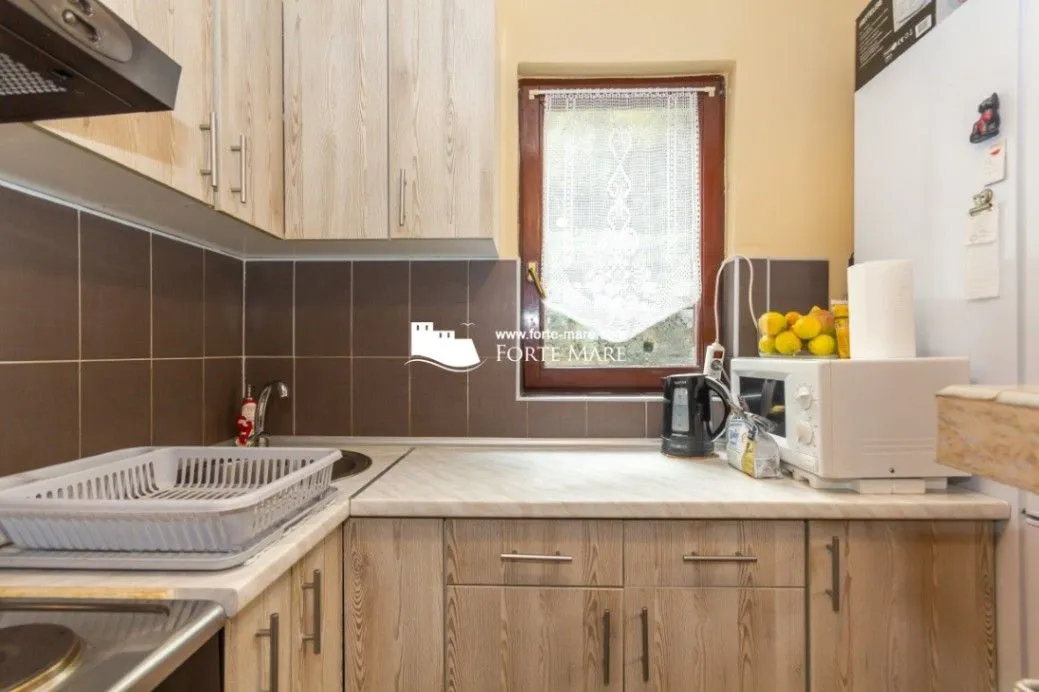 Prodaja, kuća, 159m², Sutorina, Herceg Novi