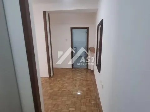 Izdavanje, dvosoban stan, 46m², Centar, Novi Sad - image 6