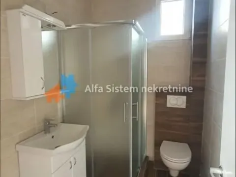 Izdavanje, trosoban stan, 76m², Đeram Pijaca, Beograd - image 9