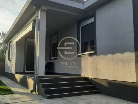 Sale, house, 154m², Sajlovo, Novi Sad Sve Podlokacije - image 9