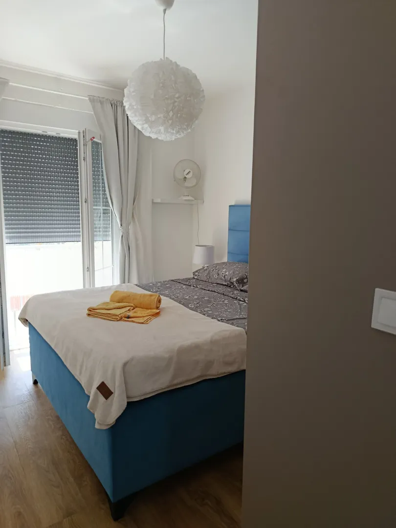 Izdavanje, jednosoban stan, 45m², Gruda, Cetinje