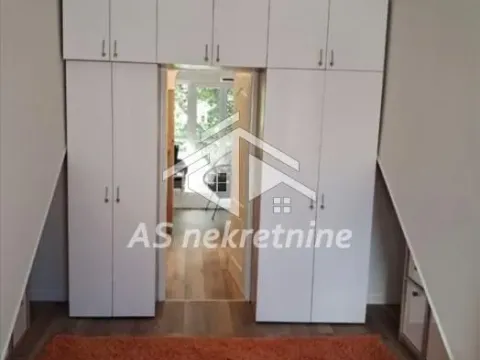 Izdavanje, dvosoban stan, 54m², Kalenić Pijaca, Vračar Sve Podlokacije - image 15