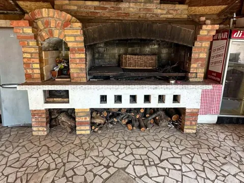 Izdavanje, kuća, 250m², Donja Gorica, Podgorica - image 9