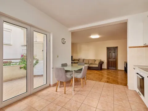 Prodaja, dvosoban stan, 62m², Budva, Crna Gora - image 7