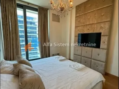 Izdavanje, četvorosoban stan, 147m², Savski Venac, Beograd - image 21