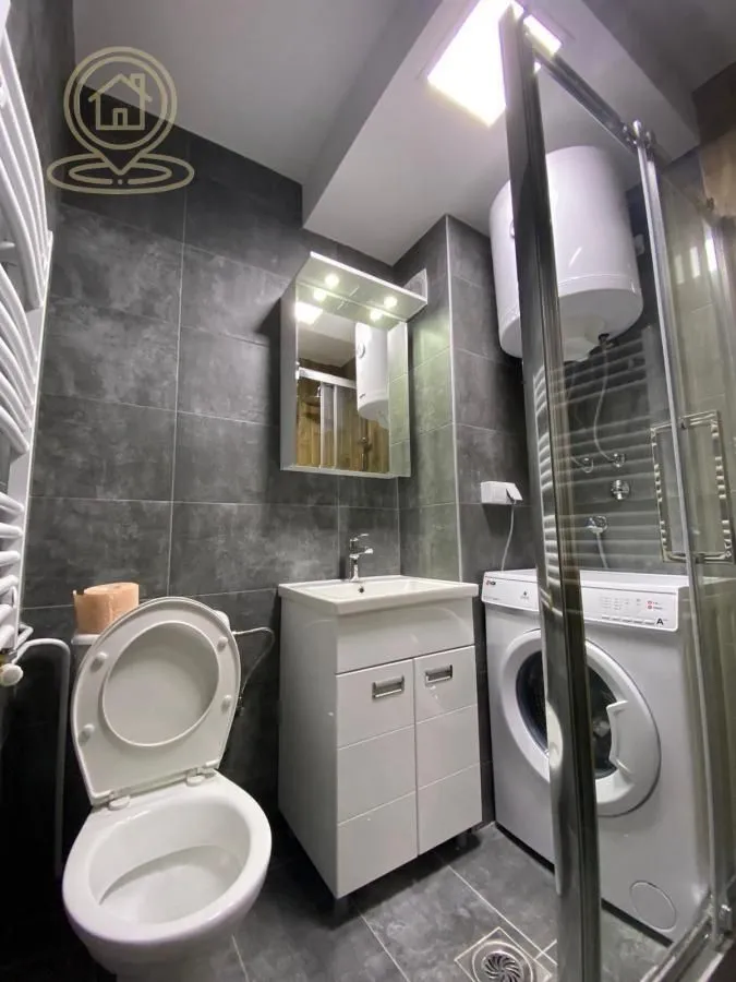 Prodaja, jednosoban stan, 33m², Stari grad, Novi Sad