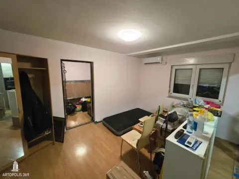 Sale, two bedroom apartment, 37m², Vukov Spomenik, Zvezdara Sve Podlokacije - image 2