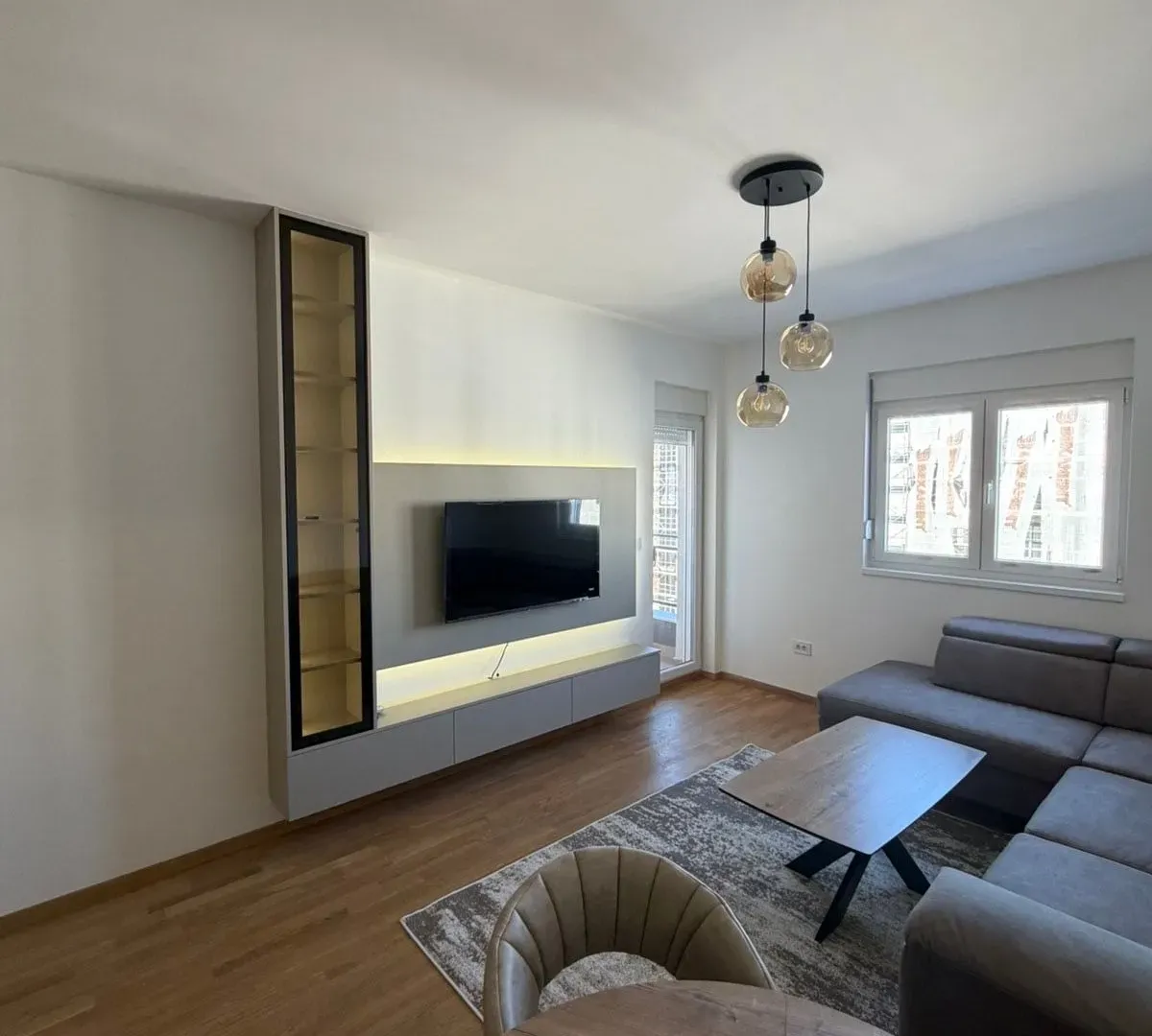 Rent, one bedroom apartment, 50m², Stari Aerodrom, Podgorica