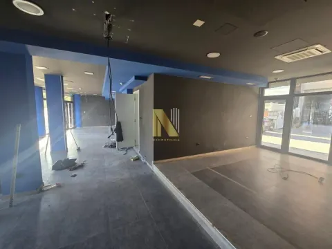 Izdavanje, poslovni prostor, 300m², Grbavica, Novi Sad Sve Podlokacije - image 4