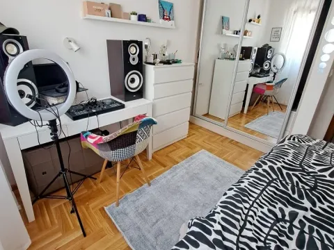 Sale, three bedroom apartment, 84m², Rozino, Budva - image 19