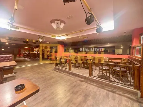 Prodaja, poslovni prostor, 1343m², Centar, Podgorica - image 23