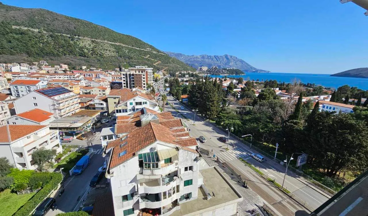Sale, two bedroom apartment, 104m², Centar, Budva
