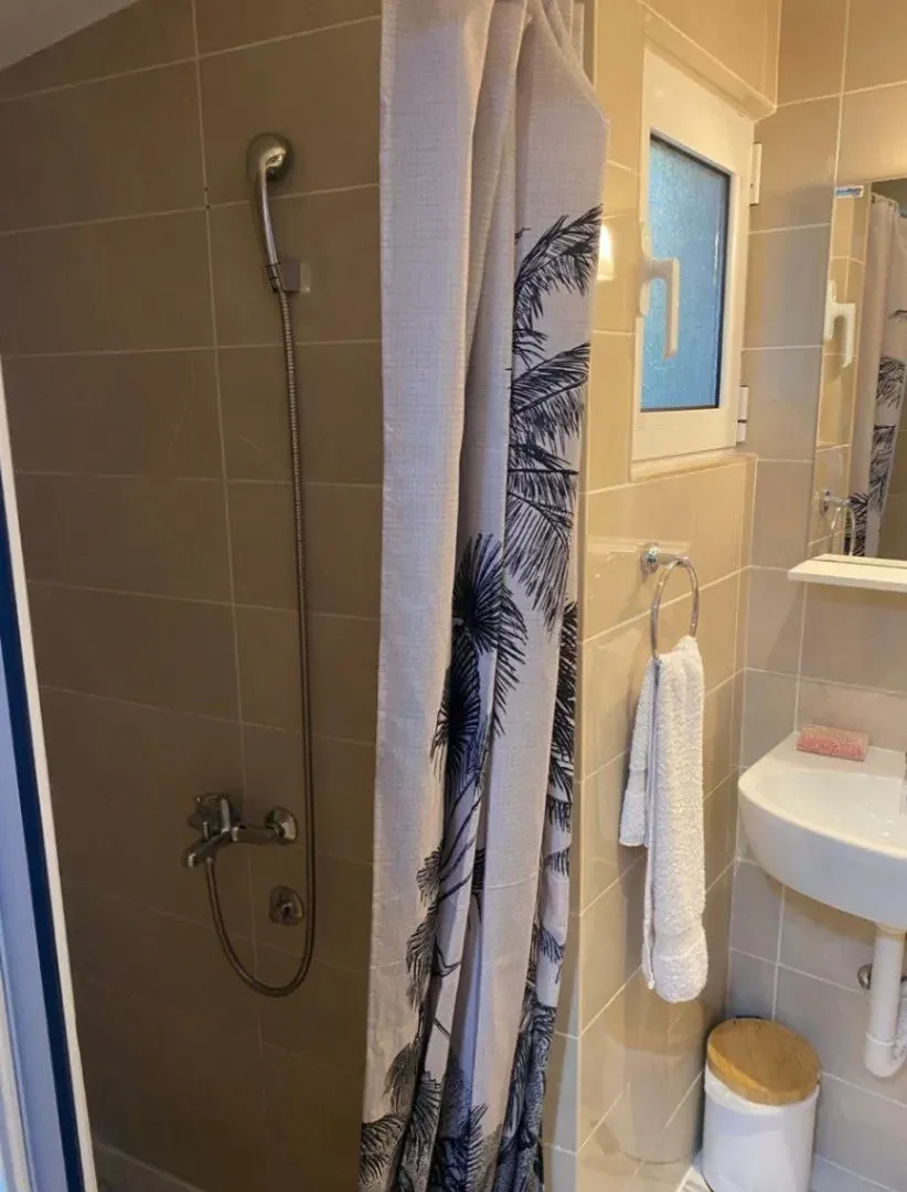 Rent, one bedroom apartment, 32m², Slovenska Plaža, Budva