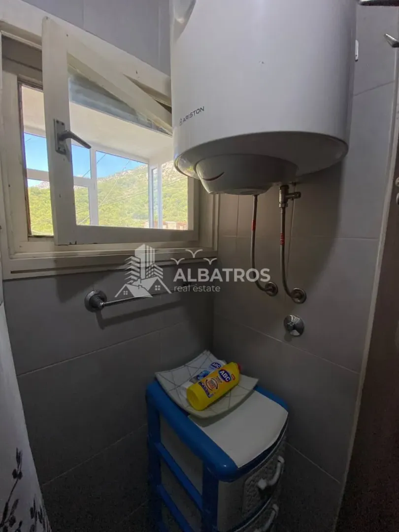 Sale, house, 55m², Sečanj, Srbija